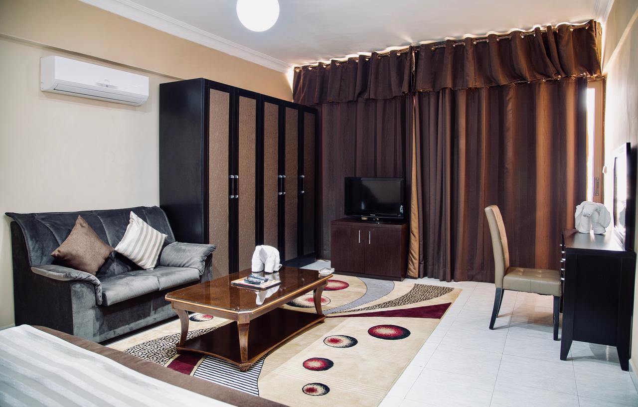 Hotel Iman 누악쇼트 외부 사진